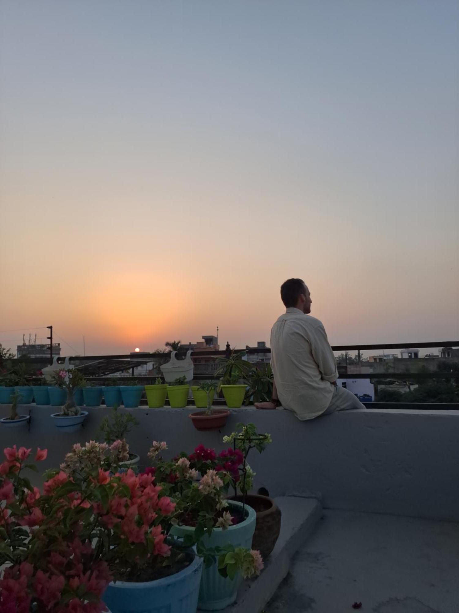 Iora Guest House Bharatpur Eksteriør bilde