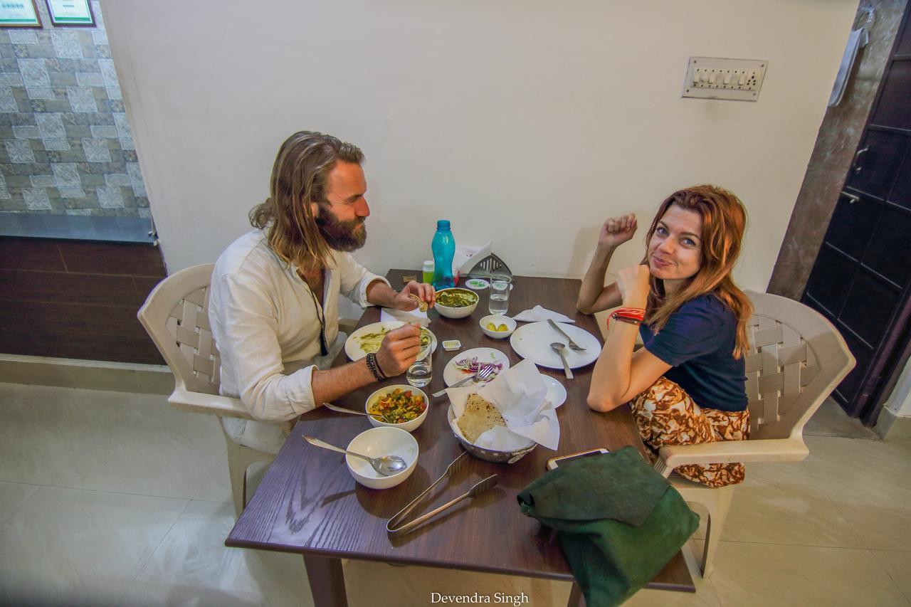 Iora Guest House Bharatpur Eksteriør bilde
